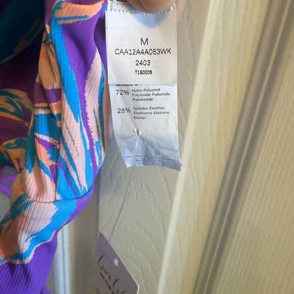 Cupshe Purple and Blue Tropical Bikini Top - Picture 4 of 7